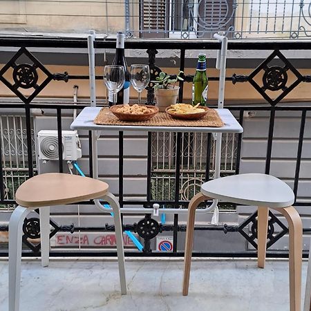 La Casa Sulla Nuvola Duomo Centro Storico Di Napoli Lejlighed Eksteriør billede